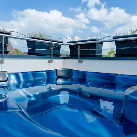 Baltica - Jacuzzi Na Dachu, Wi-fi, Parking W Cenie アパート *