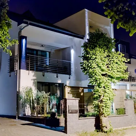 Baltica - Jacuzzi Na Dachu, Wi-fi, Parking W Cenie Rewal