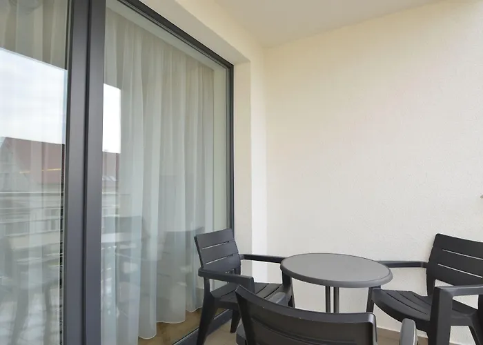 Baltica - Jacuzzi Na Dachu, Wi-fi, Parking W Cenie * Rewal